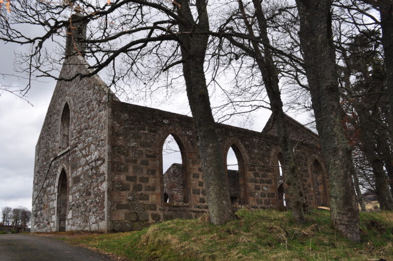 Story Auchindoir church picture to Lumsden and its